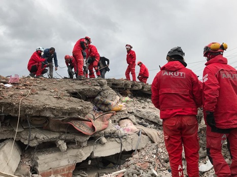 <strong>AKUT, ekip sayısını 28’e ve gönüllü sayısını 576’a çıkardı</strong>