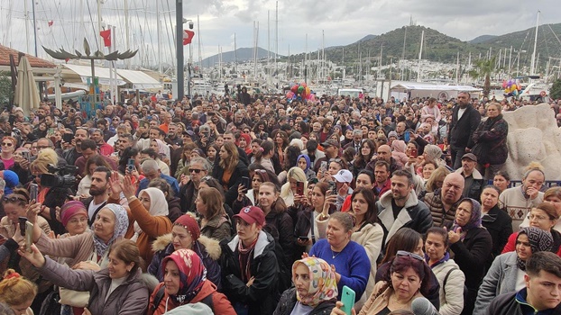 8.BODRUM HAMSİ FESTİVALİ DOLU DOLU GEÇTİ