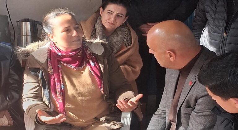 CHP Bodrum İlçe Yönetimi, Akbelen Direnişinin Simgesi Esra Işık’ın Ailesini Ziyaret Etti