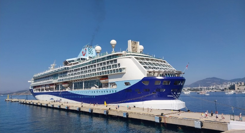Kruvaziyer Turizmi Bodrum’a Hareketlilik Getirdi