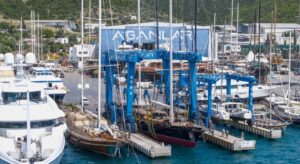 Ağanlar Dünyanın Önde Gelen Refit Tesisleri Arasında Yer Aldı