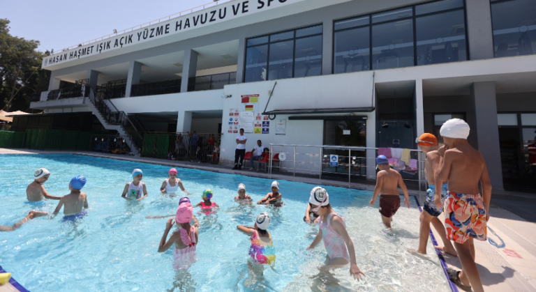 Kırsaldaki Çocuklar “Yeşilden Maviye” İlk Kulaçlarını Attı