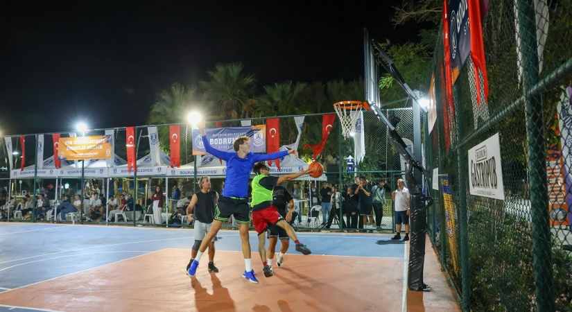 Bodrum 3×3 Streetball heyecanı Turgutreis’te başladı