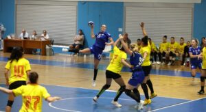 Yalıkavakspor Evinde Kazandı: Göztepe’yi 32-24 Mağlup Etti