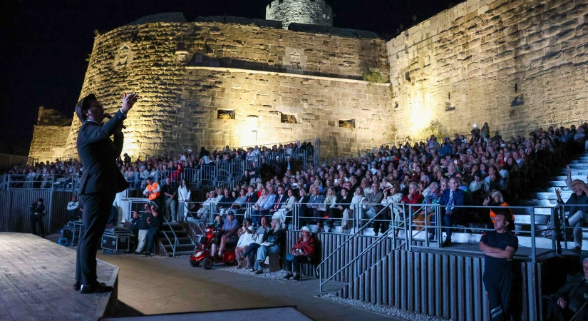 “Sanat Güneşimiz” Zeki Müren, Vefatının 30. Yılında Bodrum’da Anıldı